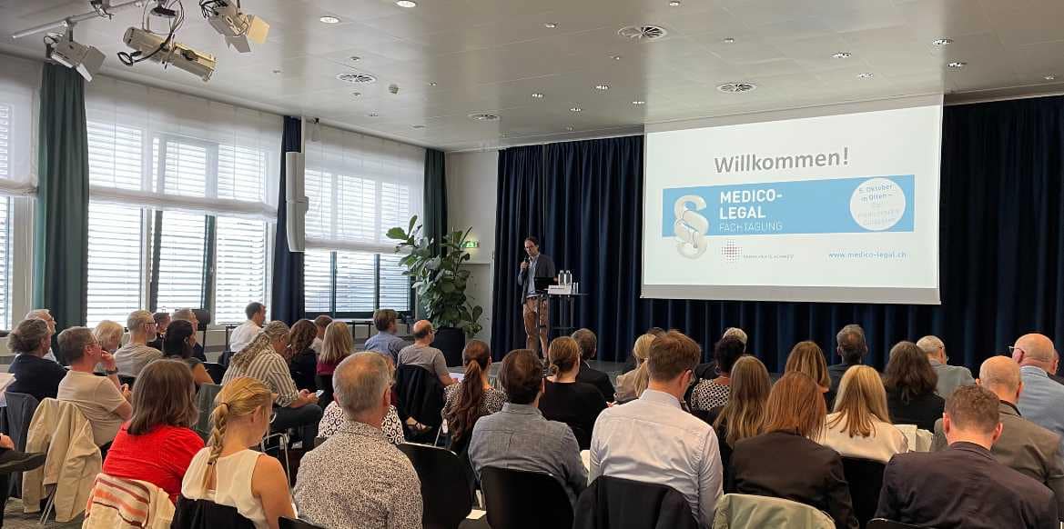 Read more about the article Gelungene «medico-legal»-Premiere