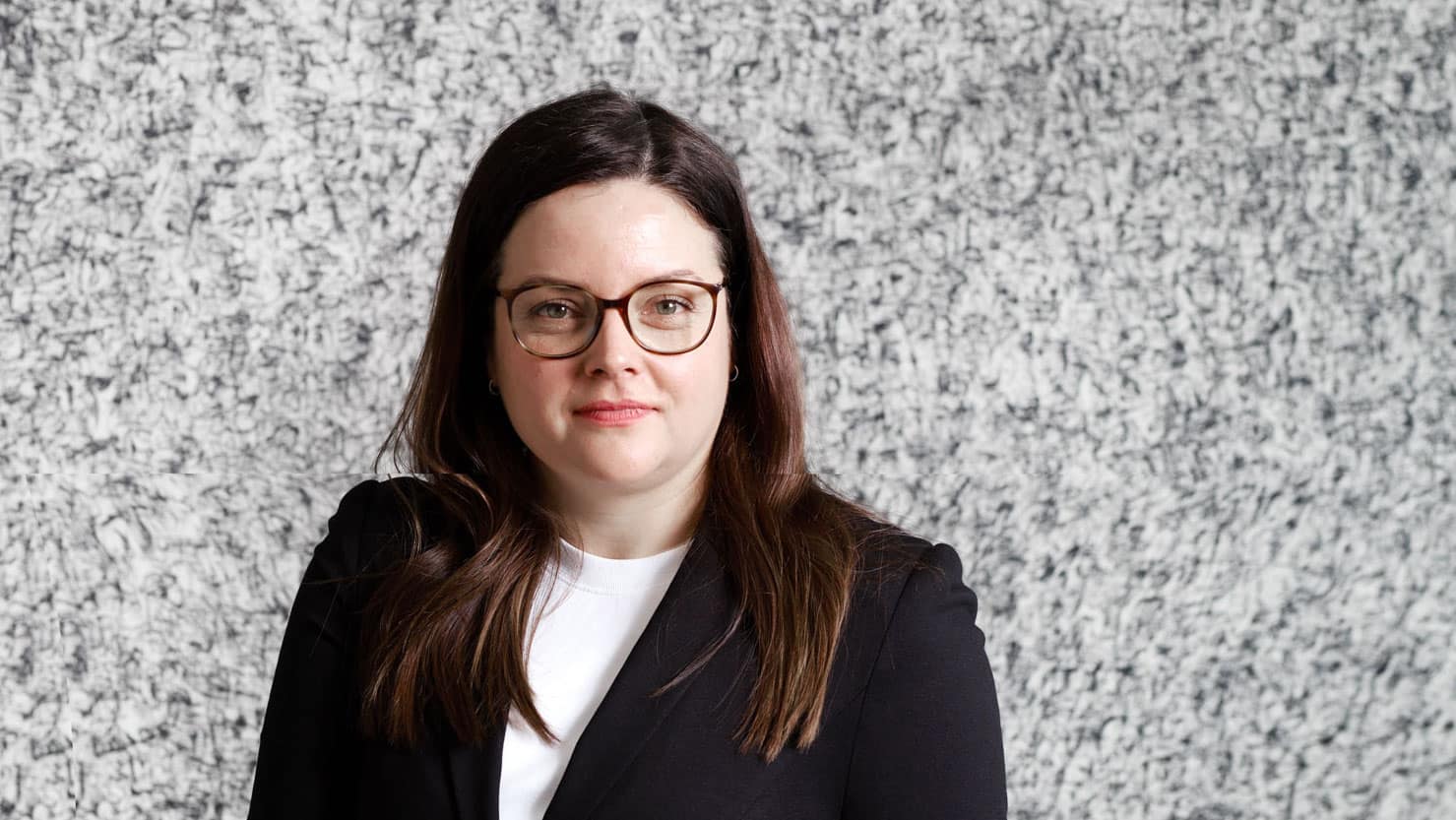 Read more about the article Willkommen im Vorstand: Stephanie C. Elms